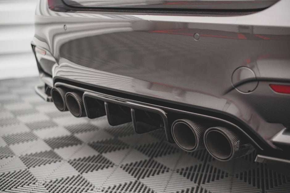 Rear Valance för BMW M4 F82