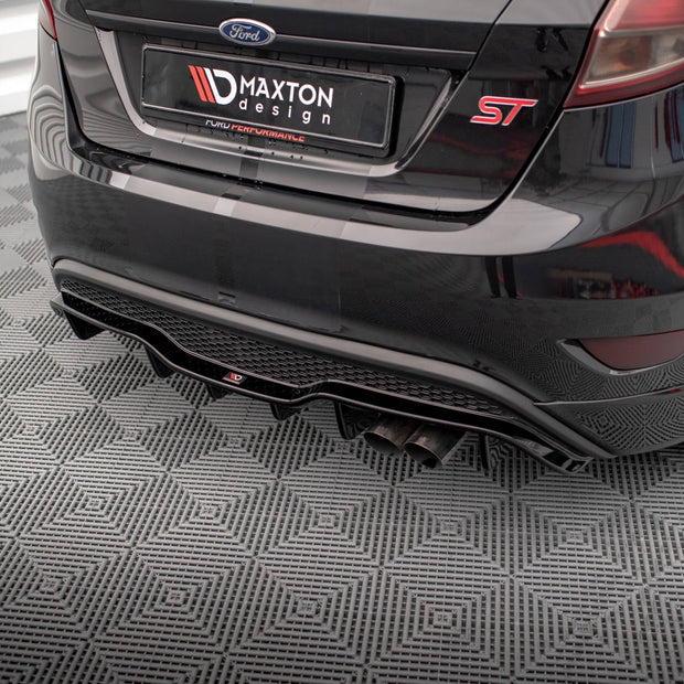 Rear Valance för Ford Fiesta ST (5 door version) Mk7 Facelift