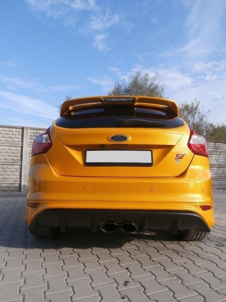 Rear Valance för Ford Focus ST Mk3 (RS LOOK)