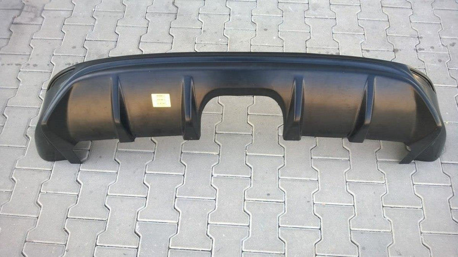 Rear Valance för Ford Focus ST Mk3 (RS LOOK)