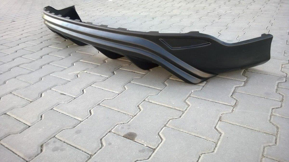 Rear Valance för Ford Focus ST Mk3 (RS LOOK)