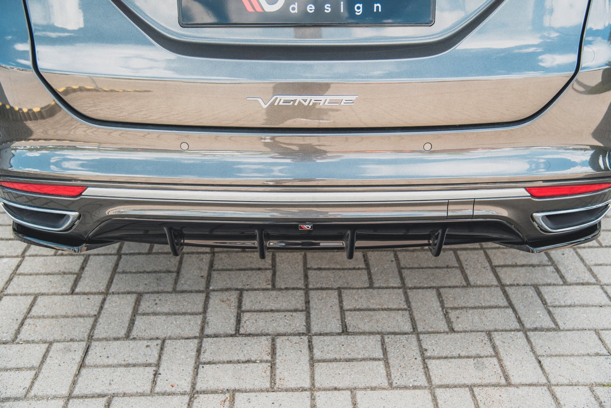 Rear Valance för Ford Mondeo Vignale Mk5 Facelift