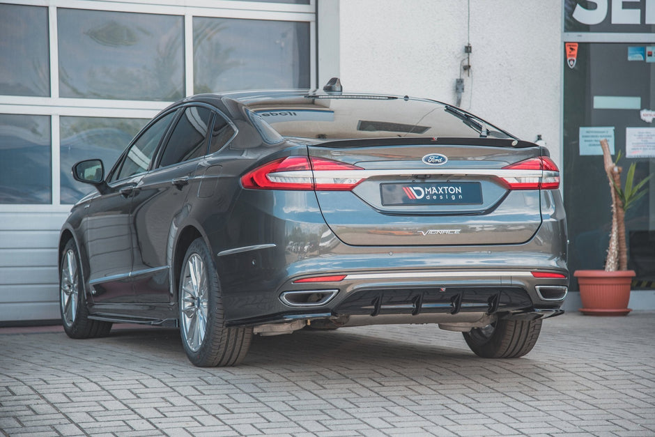 Rear Valance för Ford Mondeo Vignale Mk5 Facelift