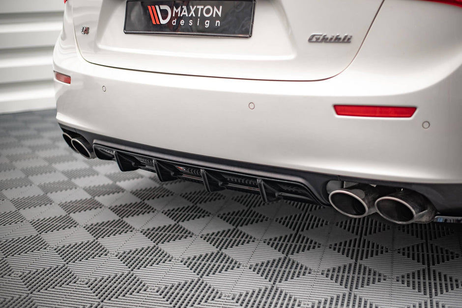 Rear Valance för Maserati Ghibli Mk3