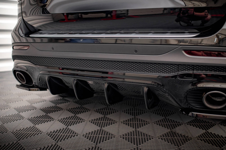 Rear Valance för Mercedes-AMG GLB 35 / AMG-Line X247