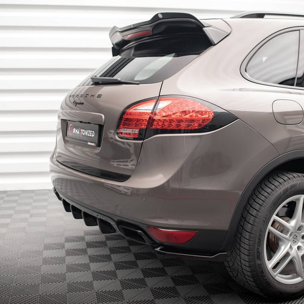 Rear Valance för Porsche Cayenne Turbo / Standard Mk2