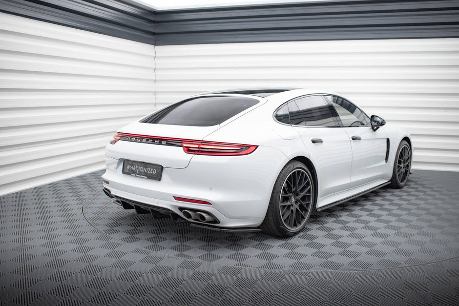 Rear Valance för Porsche Panamera GTS 971