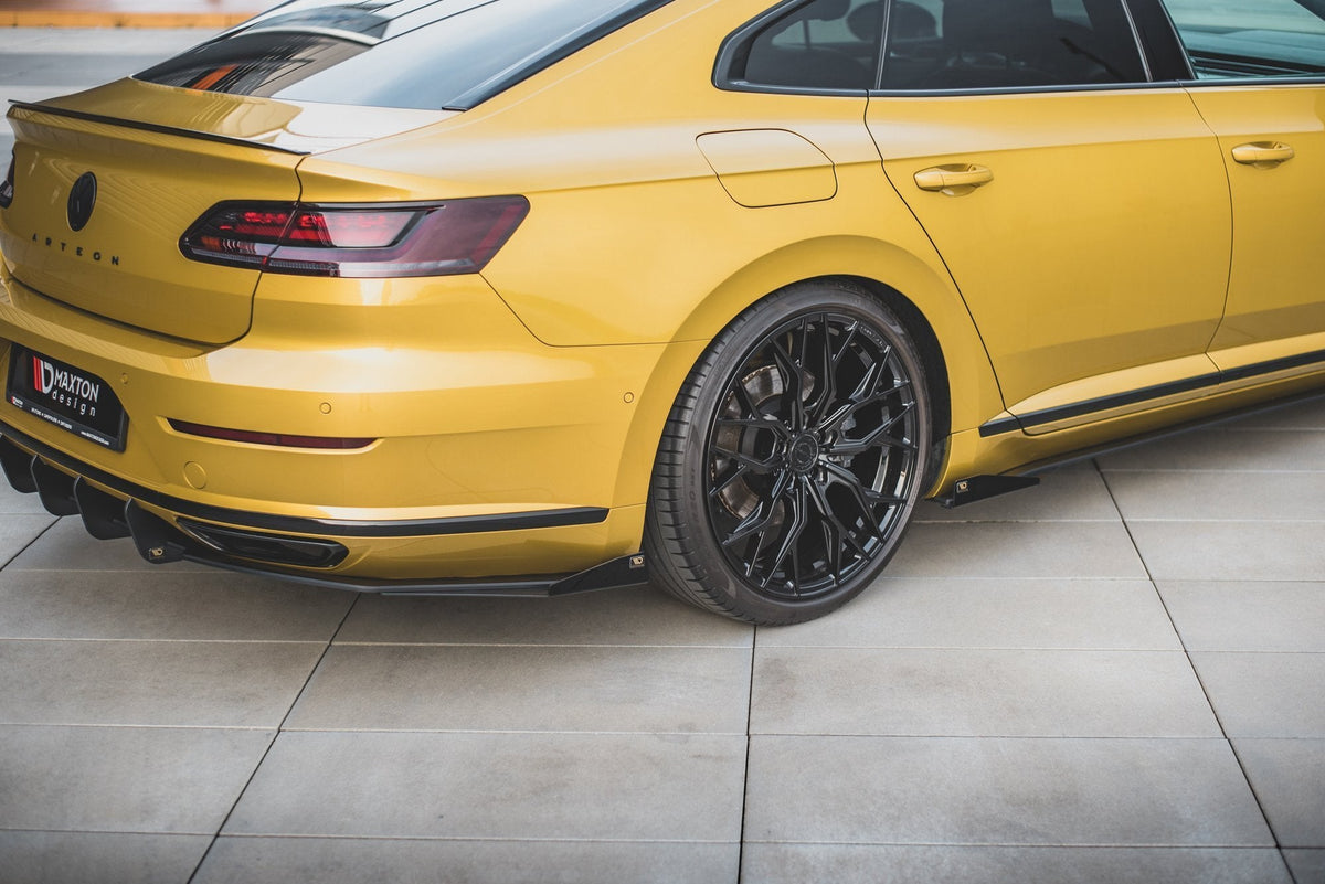 Street Pro Rear Valance + Flaps för Volkswagen Arteon R-Line Sedan / Shooting Brake Mk1