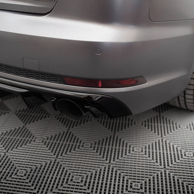 Rear Valance V.1 för Audi A4 S-line B9 (Version with single Exhaust tips on both sides)