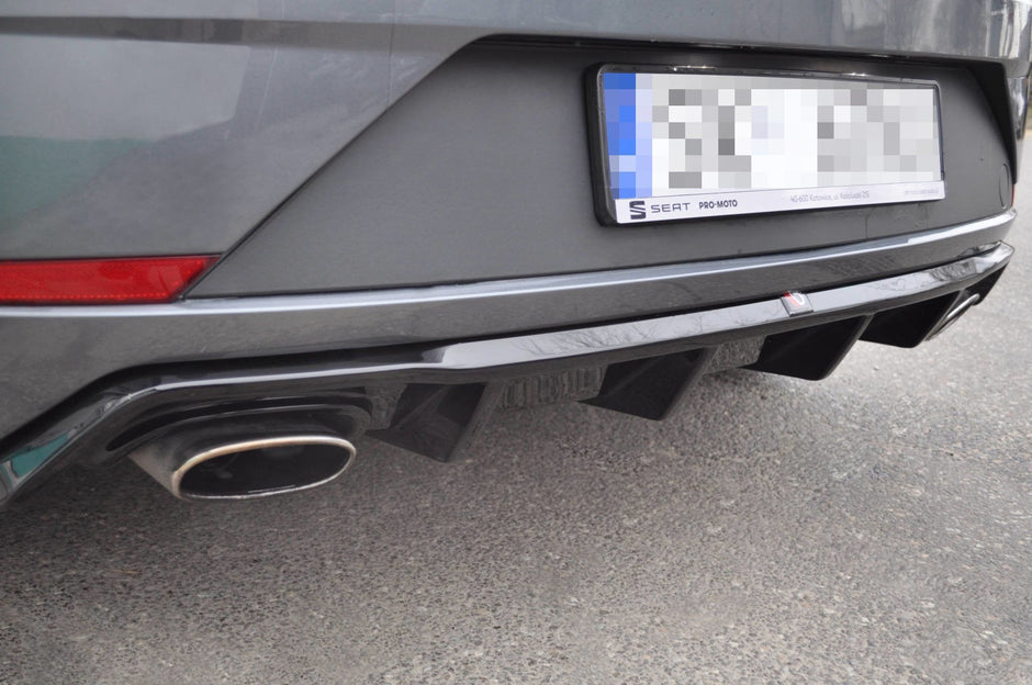Rear Valance V.1 för Seat Leon Cupra Mk3 Facelift Hatchback