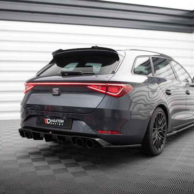 Rear Valance + Exhaust Ends Imitation för Seat Leon ST FR Mk4