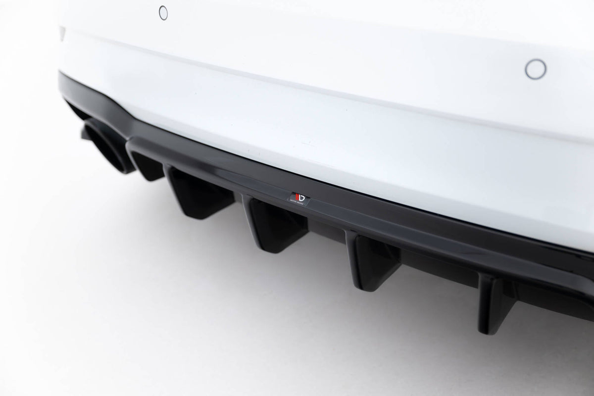 Rear Valance V.2 för Audi RS3 Sedan 8V Facelift