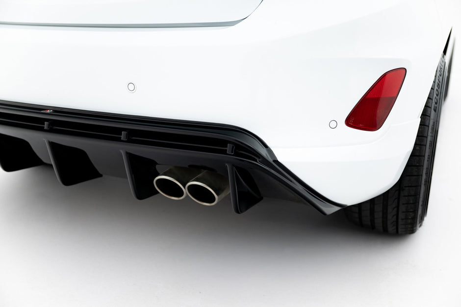 Rear Valance V.2 för Ford FIesta Mk8 ST