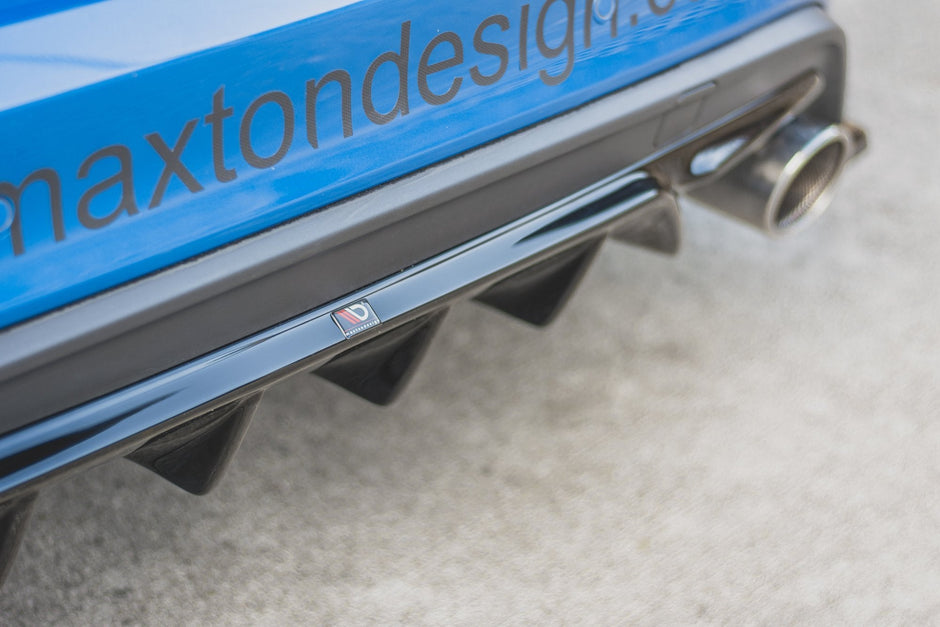 Rear Valance V.2 för Ford Focus Hatchback ST Mk4