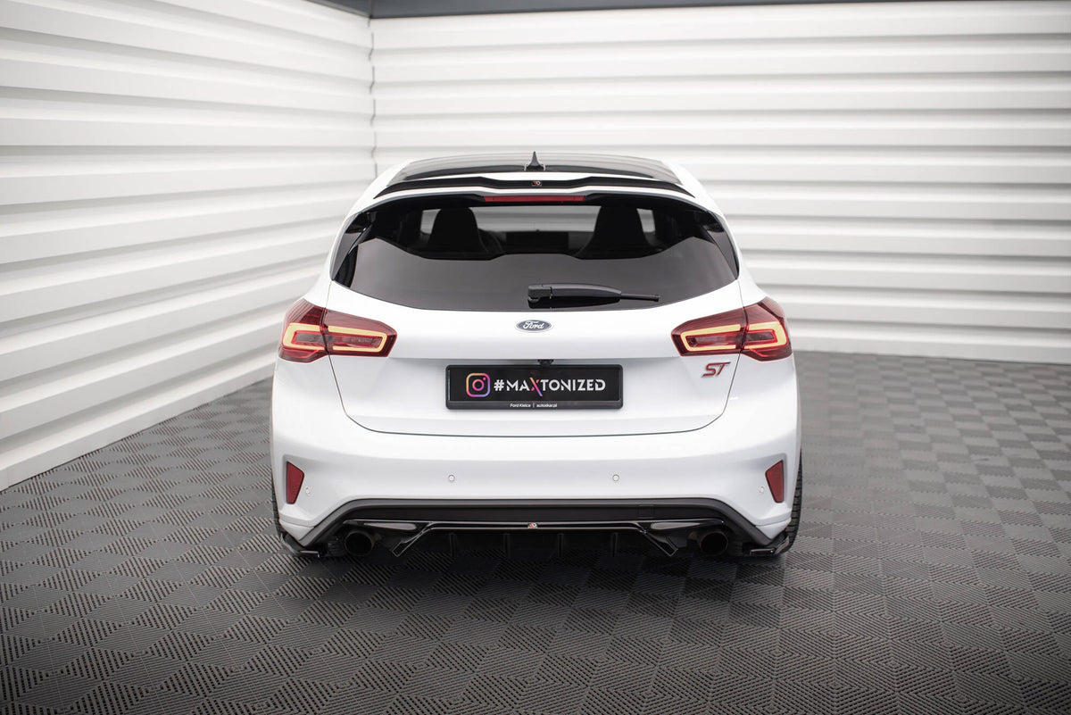 Rear Valance V.2 för Ford Focus Hatchback ST Mk4