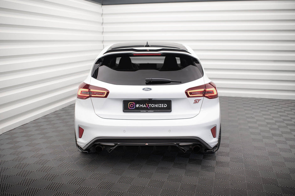 Rear Valance V.2 för Ford Focus Hatchback ST Mk4