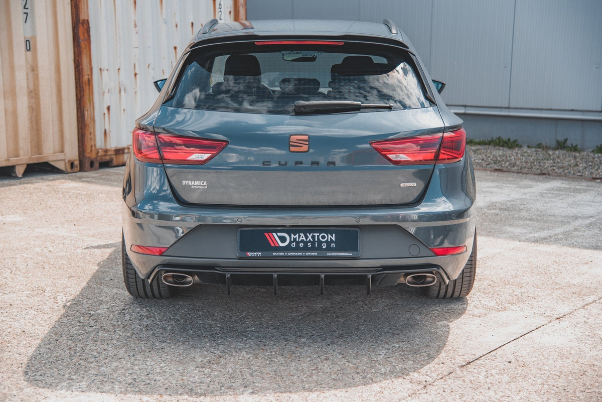 Rear Valance V.2 för Seat Leon Cupra ST Mk3 Facelift