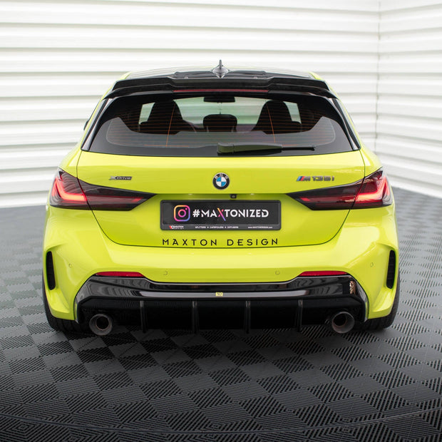 Rear Valance V.3 för BMW 1 F40 M-Pack/ M135i / 128ti (Version with single Exhausts on two sides)