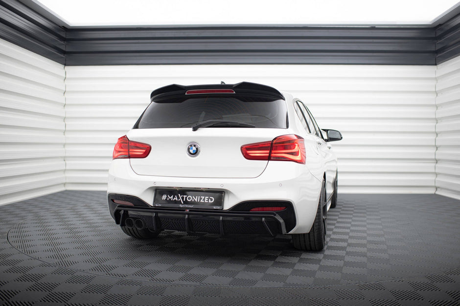 Rear Valance V.3 för BMW 1 M-Pack F20 Facelift (Single side dual Exhaust version)