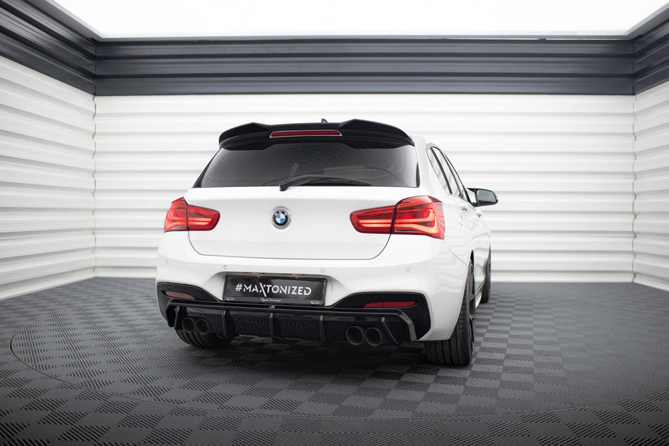 Rear Valance V.3 för BMW 1 M-Pack / M140i F20 Facelift (Version with dual Exhausts on both sides)