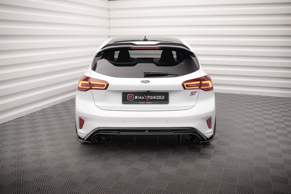 Rear Valance V.3 för Ford Focus Hatchback ST Mk4