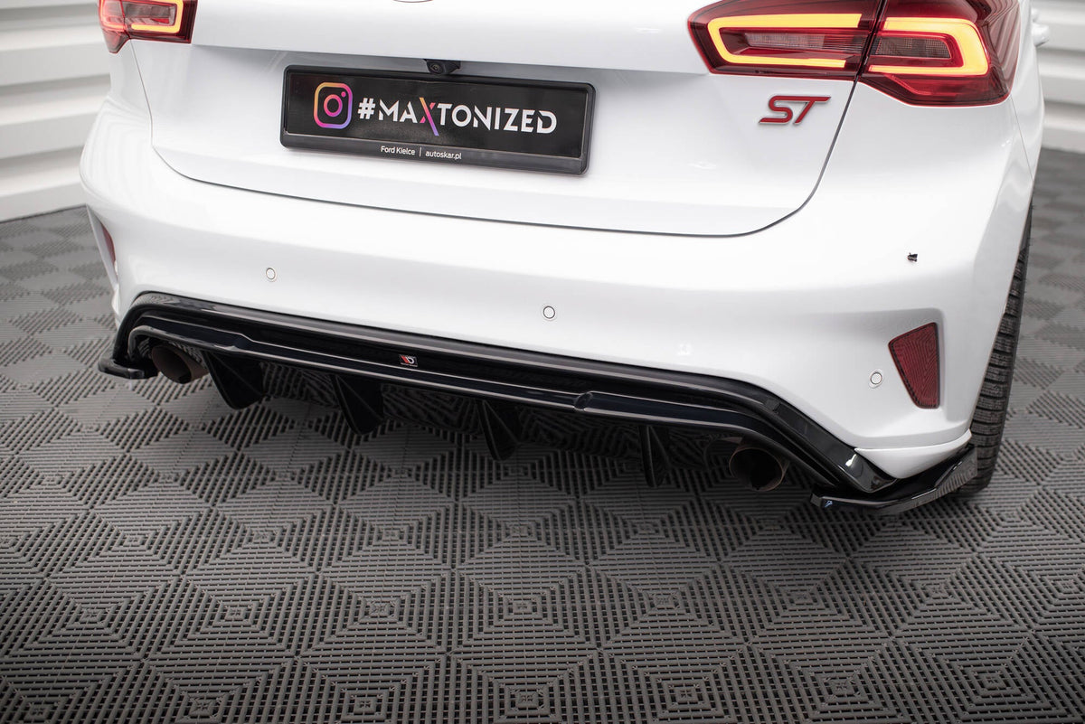 Rear Valance V.3 för Ford Focus Hatchback ST Mk4