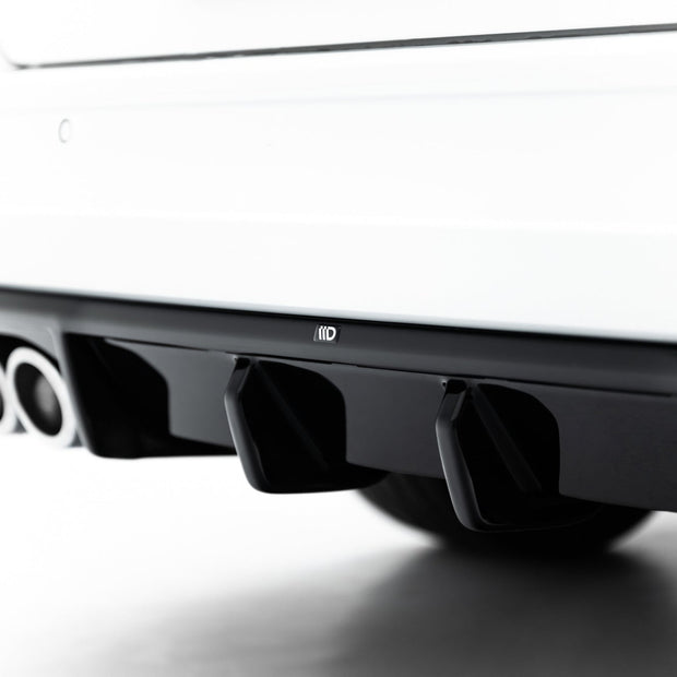Rear Valance för Volkswagen Golf R Variant Mk8 / Mk8 Facelift