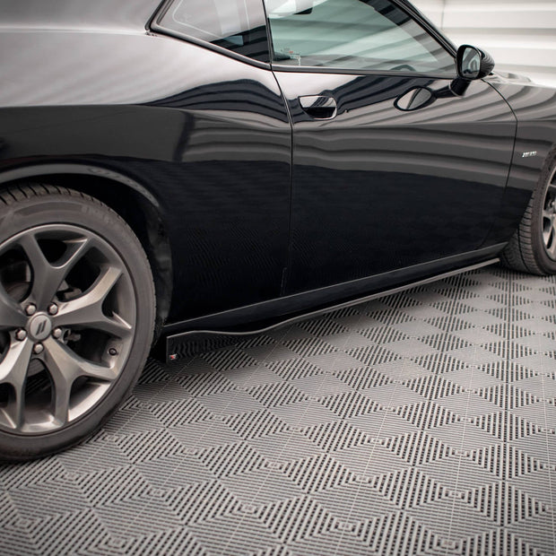 Sidokjolar Diffusers för Dodge Challenger RT Mk3 Facelift