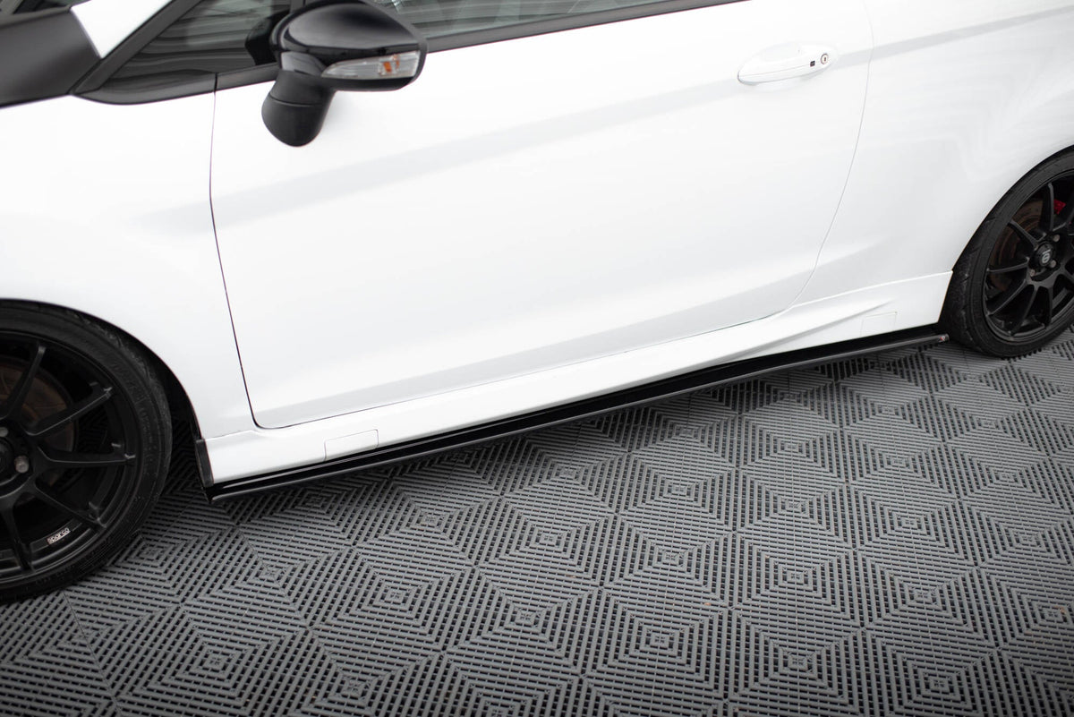 Sidokjolar Diffusers för Ford Fiesta ST / ST-Line Mk7 / Mk7 Facelift