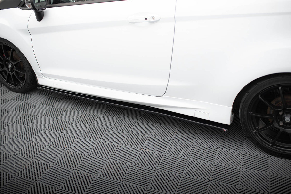 Sidokjolar Diffusers för Ford Fiesta ST / ST-Line Mk7 / Mk7 Facelift