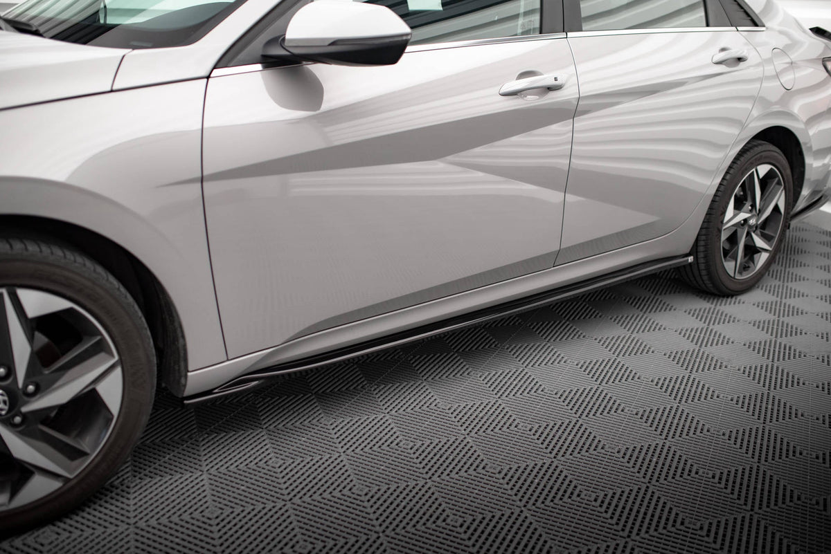 Sidokjolar Diffusers för Hyundai Elantra Mk7