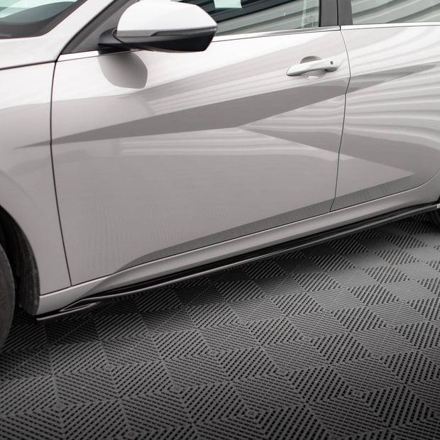 Sidokjolar Diffusers för Hyundai Elantra Mk7