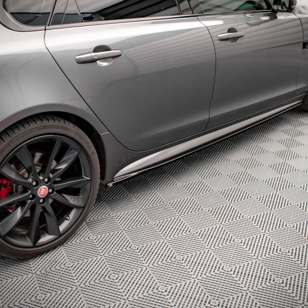 Sidokjolar Diffusers för Jaguar XF R-Sport X260