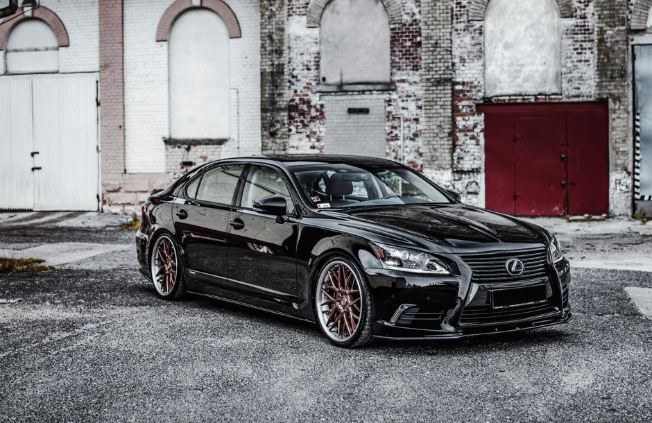 Sidokjolar Diffusers för Lexus LS Long Wheelbase Mk4 Facelift