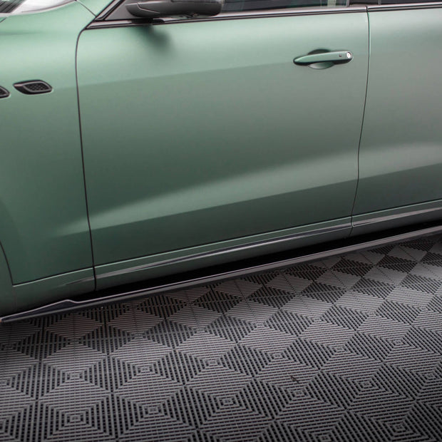 Sidokjolar Diffusers för Maserati Levante Mk1