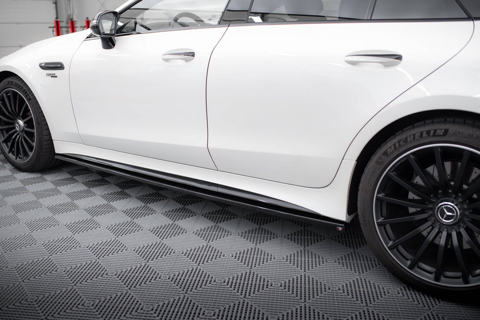 Sidokjolar Diffusers för Mercedes-AMG GT 43 4 Door Coupe V8 Styling Package X290
