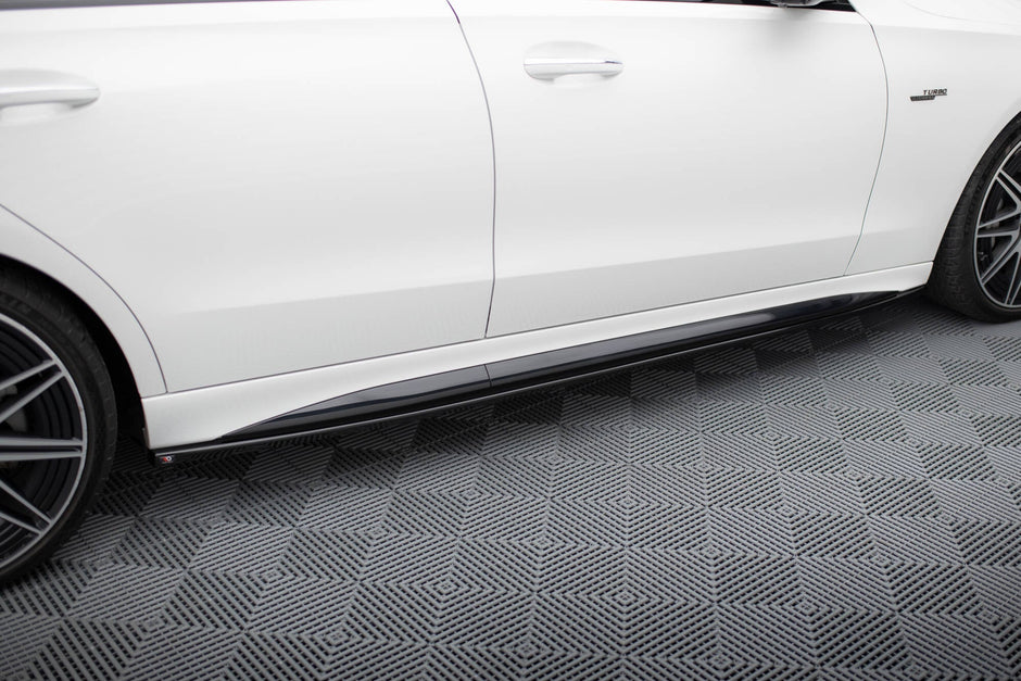 Maxton Design Sidokjolar Mercedes-Benz C AMG-Line / 43 AMG W206 – bild 5