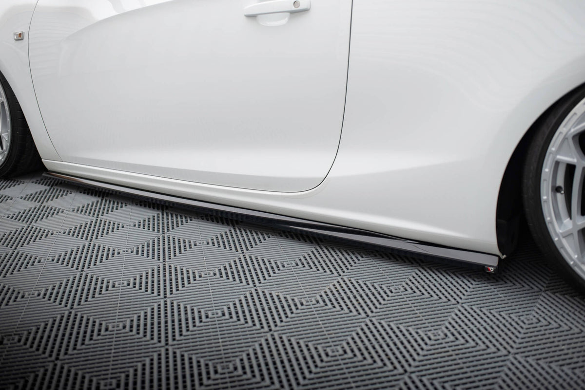 Sidokjolar Diffusers för Opel Cascada