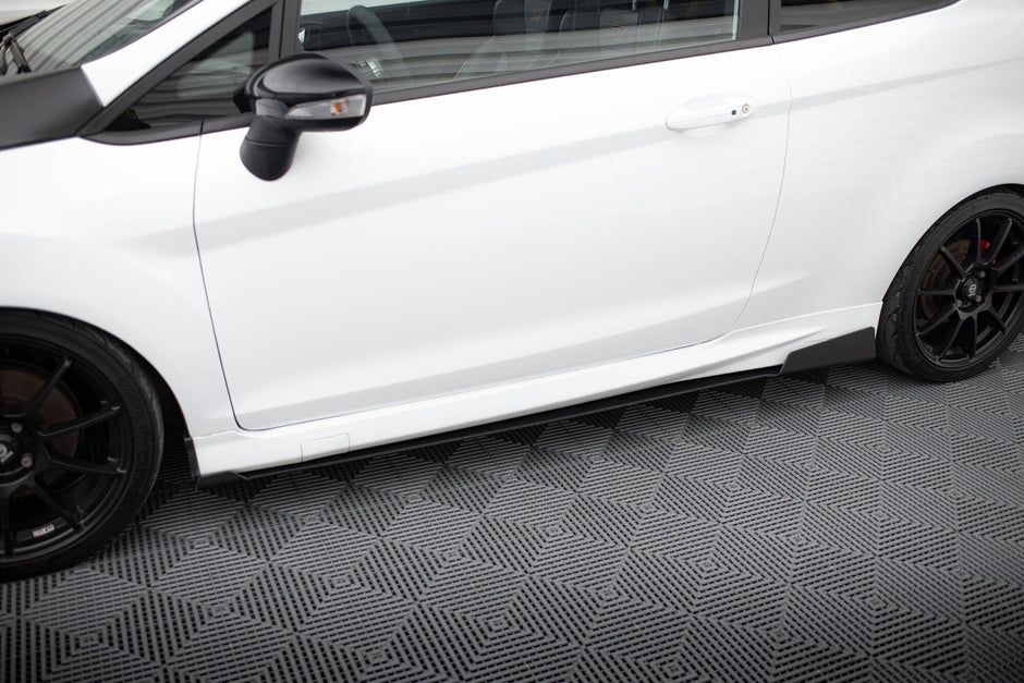 Racing Sidokjolar Diffusers för Ford Fiesta ST Mk7 Facelift