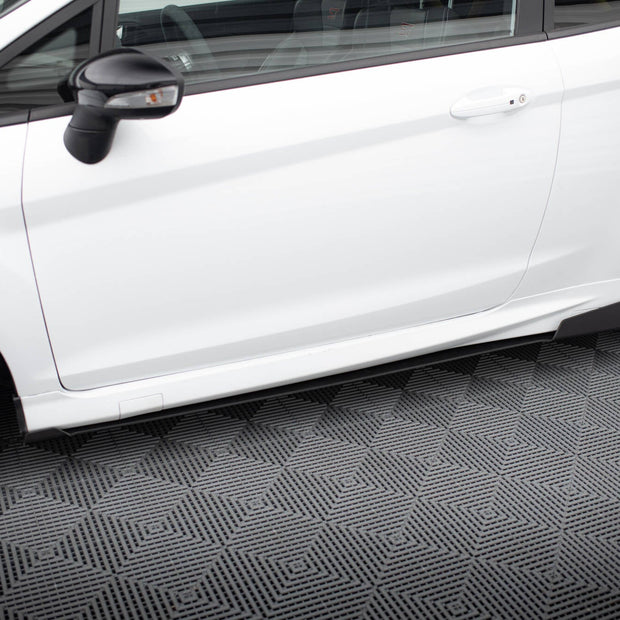 Racing Sidokjolar Diffusers för Ford Fiesta ST Mk7 Facelift