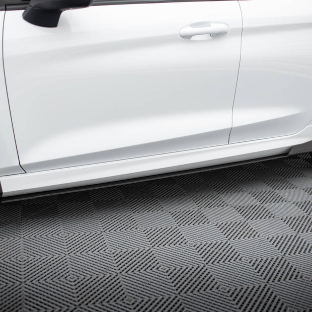 Racing Sidokjolar Diffusers V.1 för Ford Fiesta Mk8 ST / ST-Line