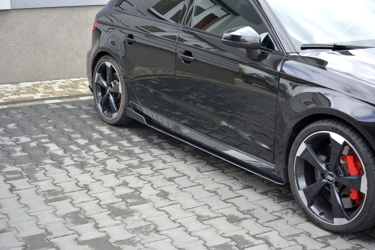 Racing Sidokjolar Diffusers V.2 för Audi RS3 Sportback 8V Facelift