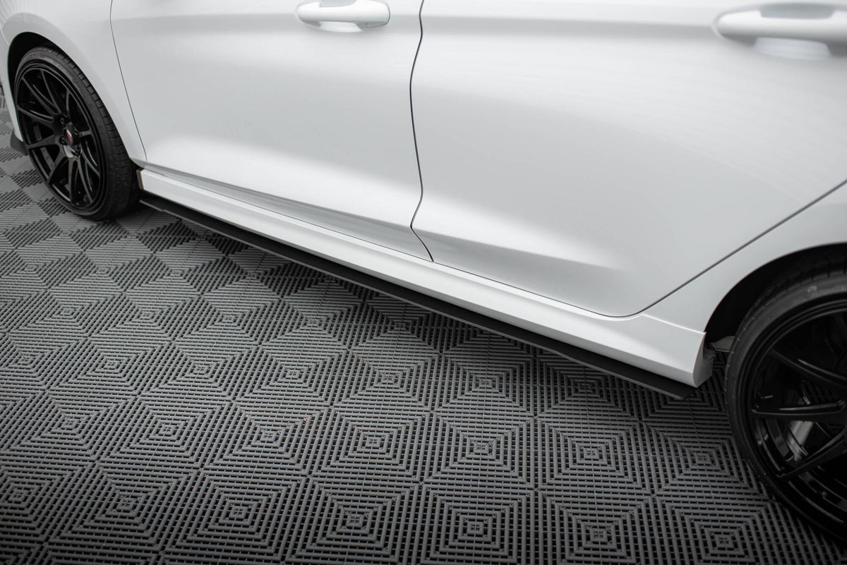 Racing Sidokjolar Diffusers V.2 för Ford Fiesta Mk8 ST / ST-Line