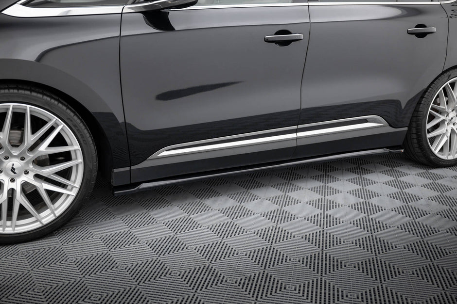 Sidokjolar Diffusers för Renault Espace Mk5