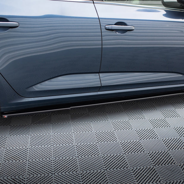 Sidokjolar Diffusers för Renault Megane Hatchback Mk4