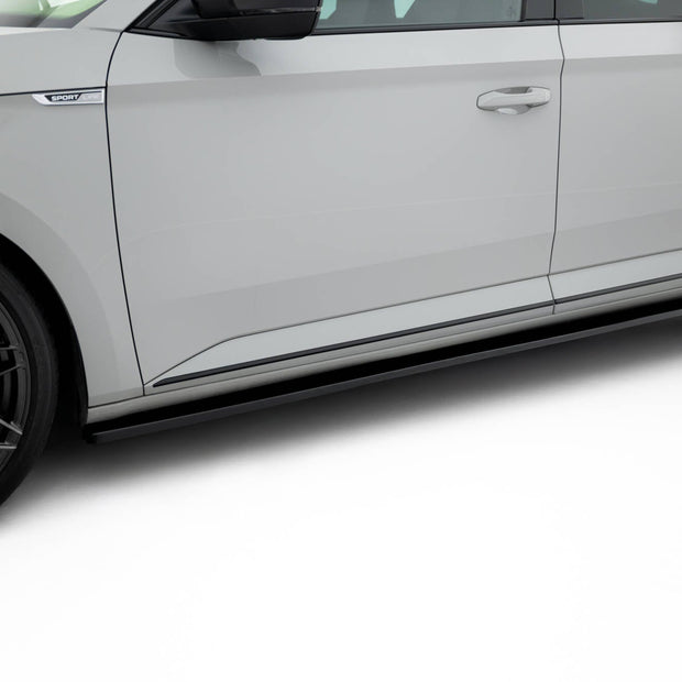 Sidokjolar Diffusers för Skoda Superb Liftback / Combi Mk3