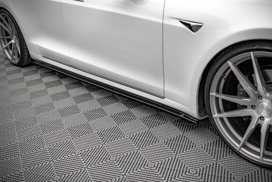 Sidokjolar Diffusers för Tesla Model S Facelift