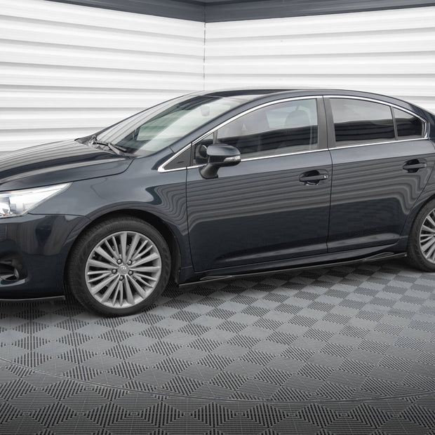 Sidokjolar Diffusers för Toyota Avensis Mk3 Facelift