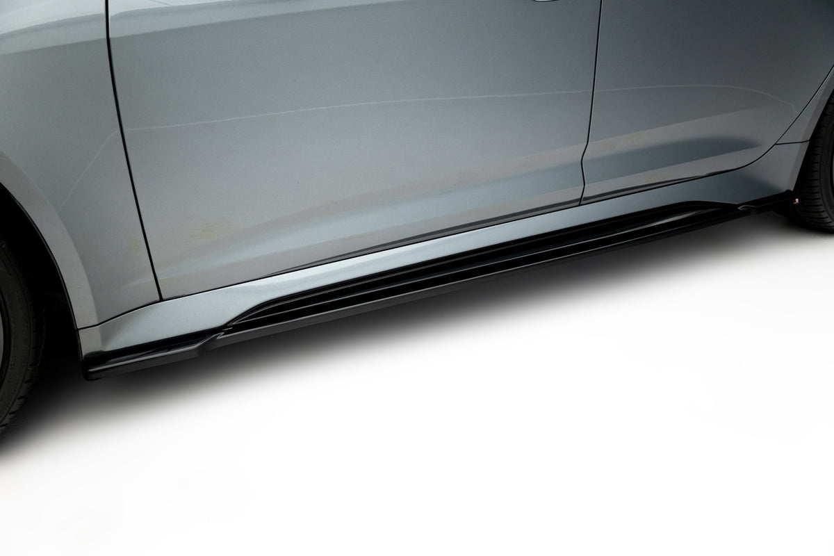 Sidokjolar Diffusers V.1 för Audi RS6 C8 / C8 Facelift