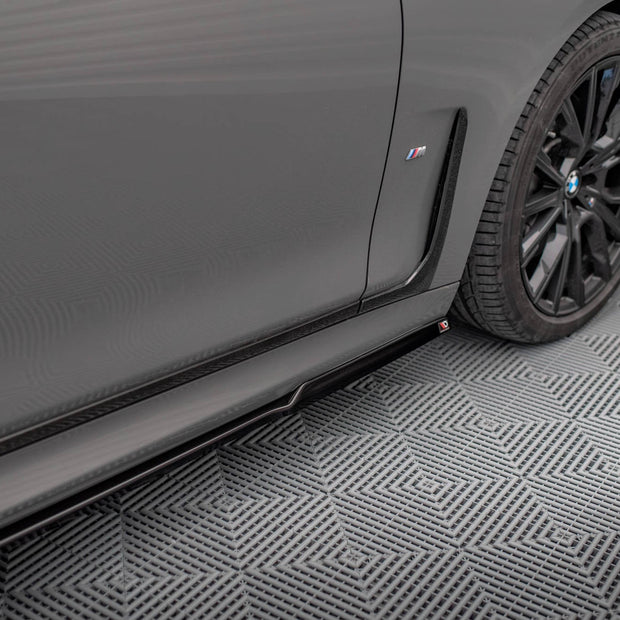 Sidokjolar Diffusers V.1 för BMW 7 M-Pack G11